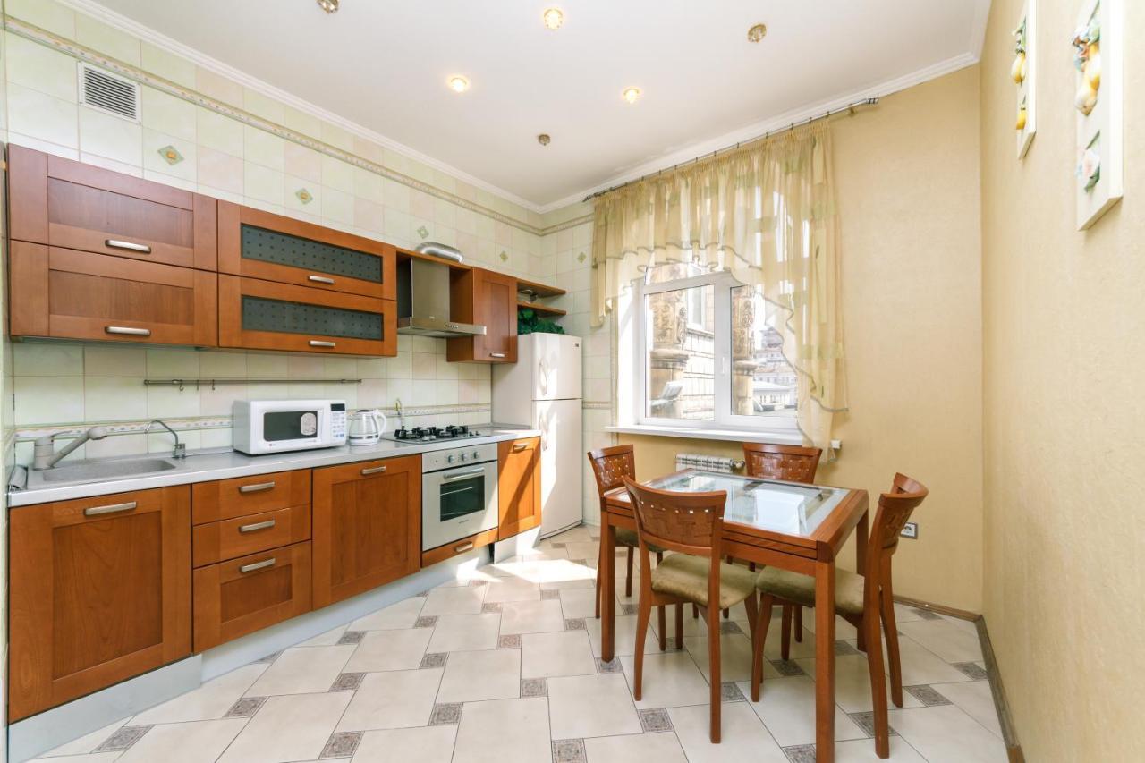 Квартира На Крещатике Kyiv Exterior photo