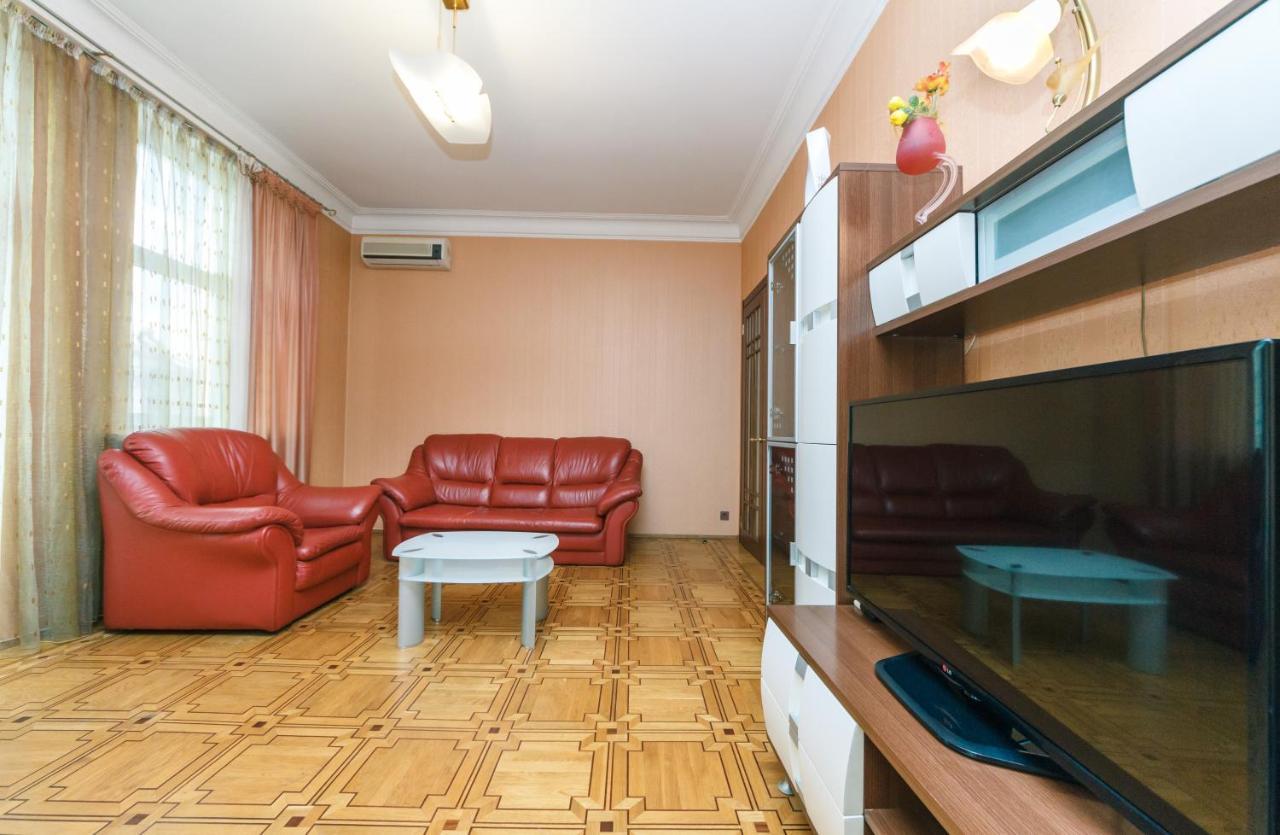 Квартира На Крещатике Kyiv Exterior photo